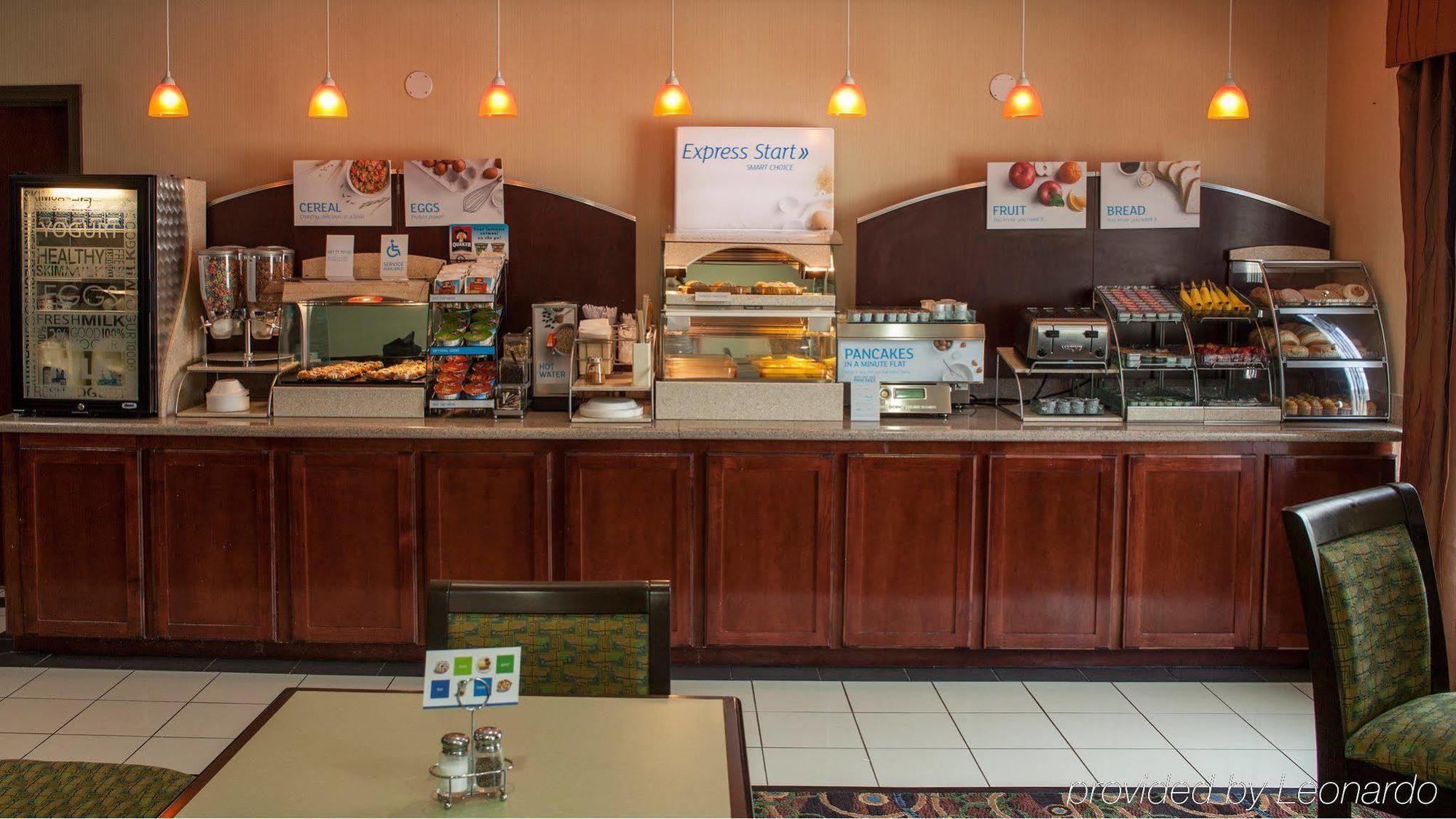 Holiday Inn Express Hotel & Suites Waller By Ihg Kültér fotó